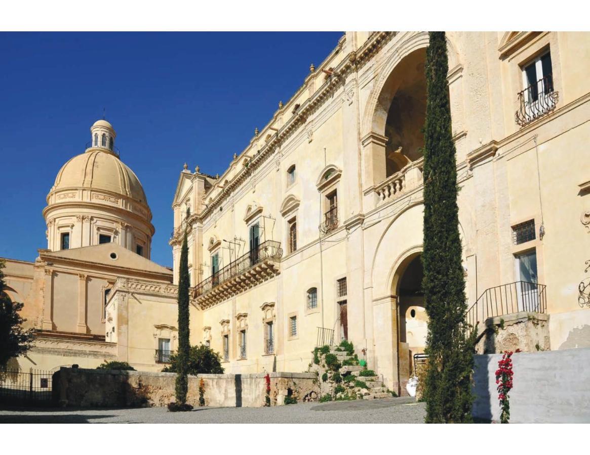 Palazzo Trigona Dependance Hotel Ното Екстериор снимка