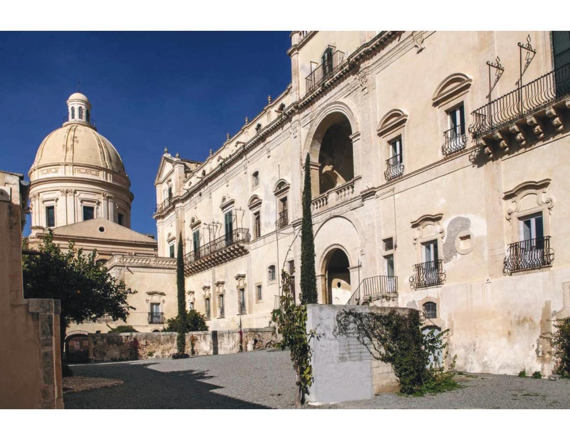 Palazzo Trigona Dependance Hotel Ното Екстериор снимка
